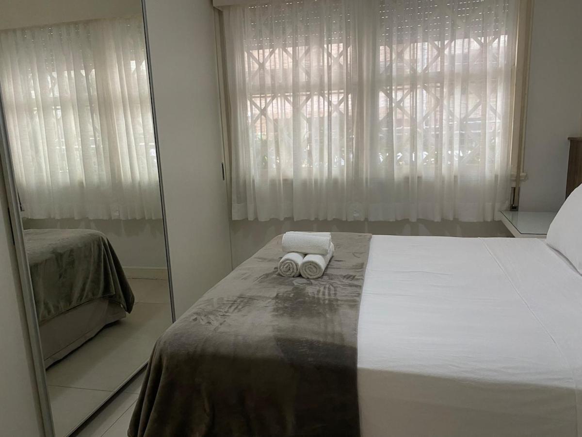 Apartamento Leblon Raridade Na Quadra Da Com Garagem E Jardim De Inverno