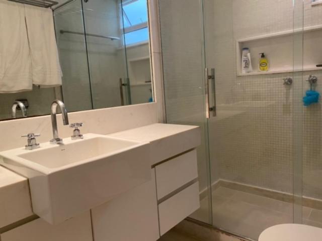 Apartemen Leblon Raridade Na Quadra Da Com Garagem E Jardim De Inverno Rio de Janeiro