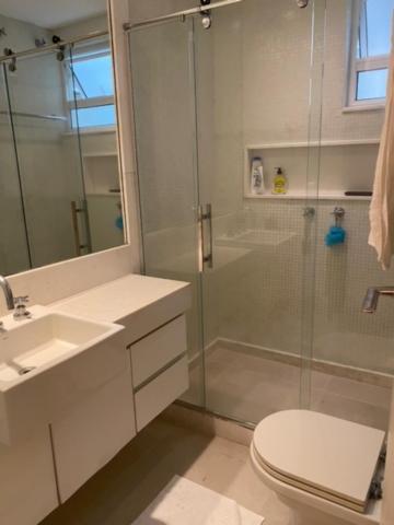 Apartemen Leblon Raridade Na Quadra Da Com Garagem E Jardim De Inverno